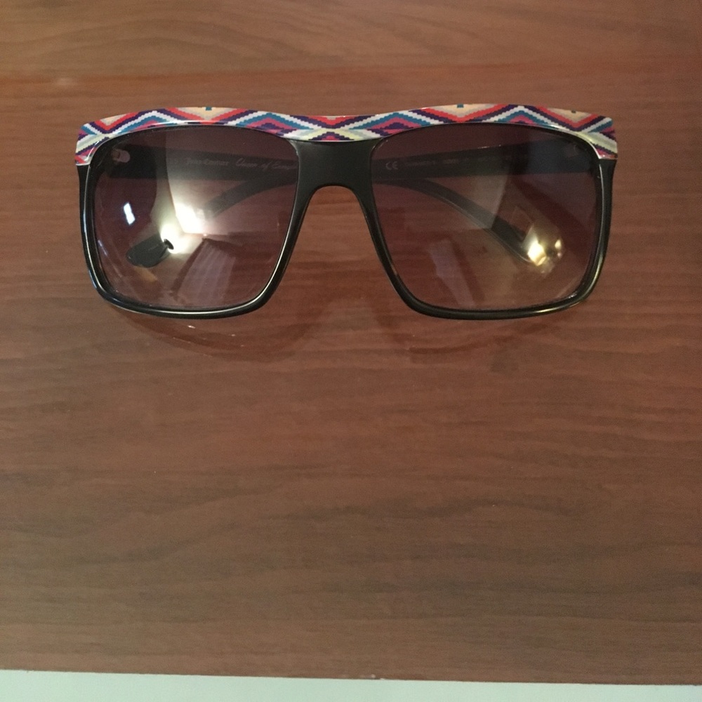 Juicy couture shades